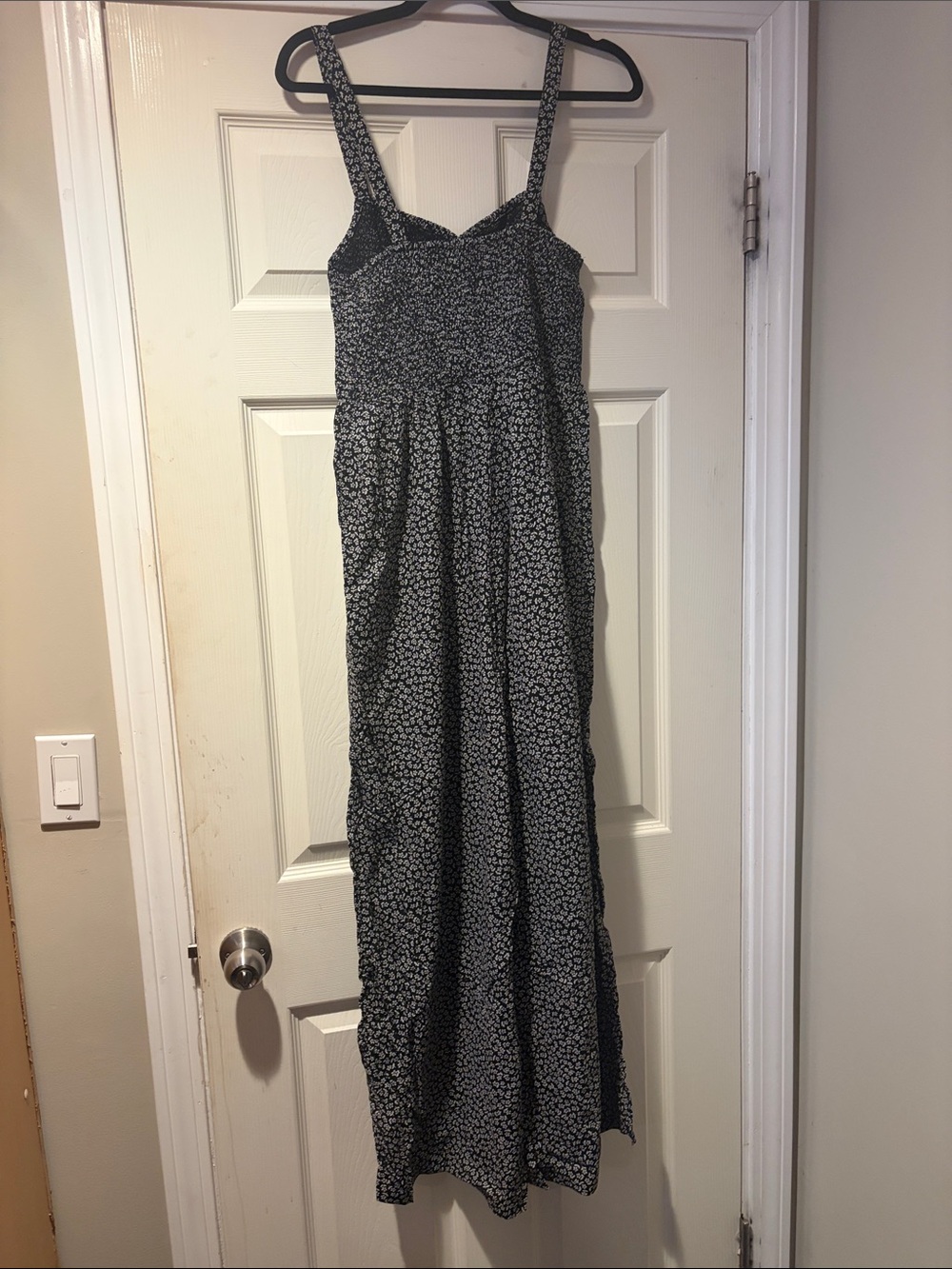Madewell Ditsy Floral Smocked Wide-Leg Jumpsuit in Navy L - Picture 4 of 5